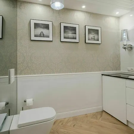 Apartmán Rentplanet - Laciarska Vratislav