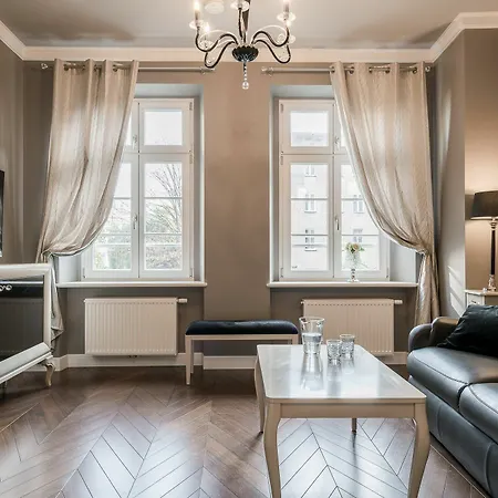 Apartmán Rentplanet - Laciarska Vratislav